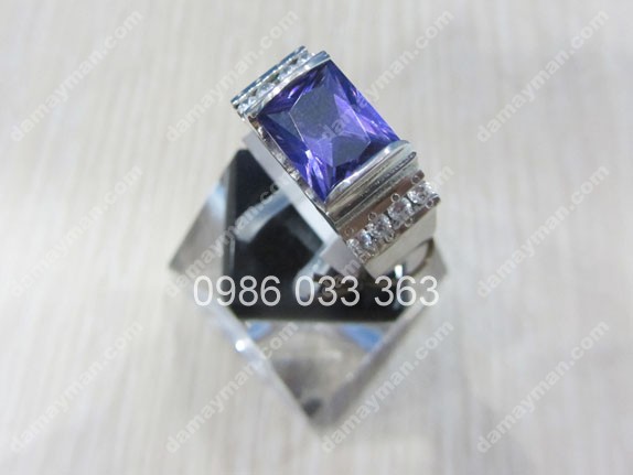 Nhẫn Inox Đá Topaz Tím