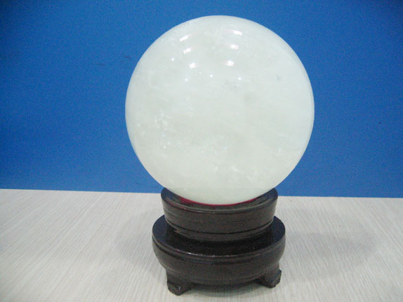 Quả Cầu Đá Thạch Anh Trắng F50