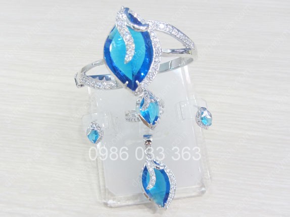 Bộ Lắc Tay Đá Topaz Xanh Biển