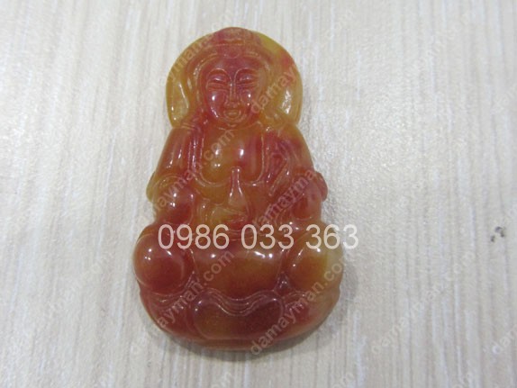 Phật Bà Đá Cẩm Thạch Huyết 