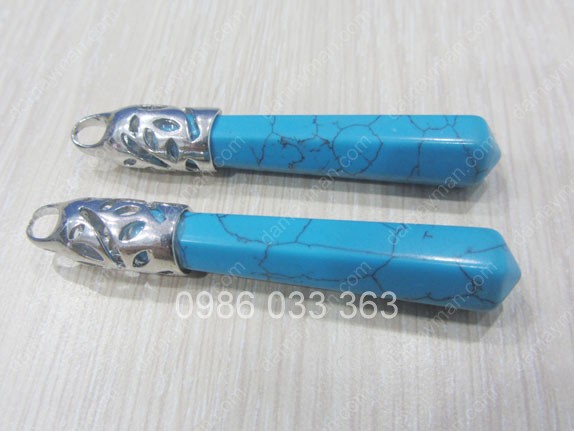 Mặt Dây Chuyền Trụ Đá Turquoise