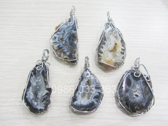 Mặt Dây Chuyền Ổ Agat Trắng 