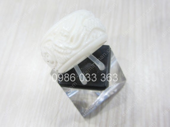 Nhẫn Xương Chạm Rồng 