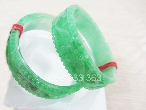 Vòng Tay Đá Cẩm Thạch Chạm F53
