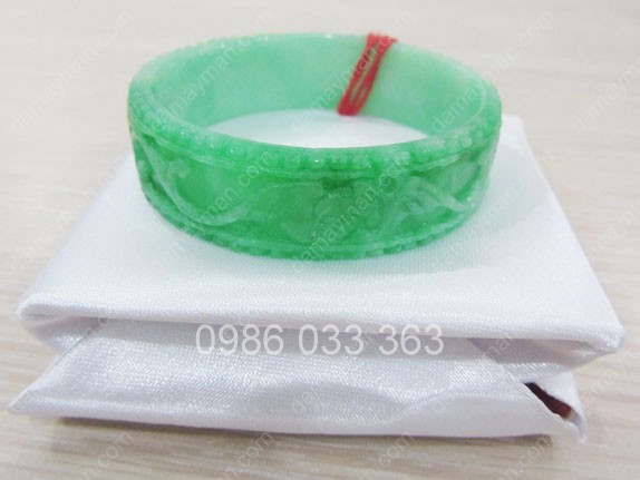 Vòng Tay Đá Cẩm Thạch Chạm F53